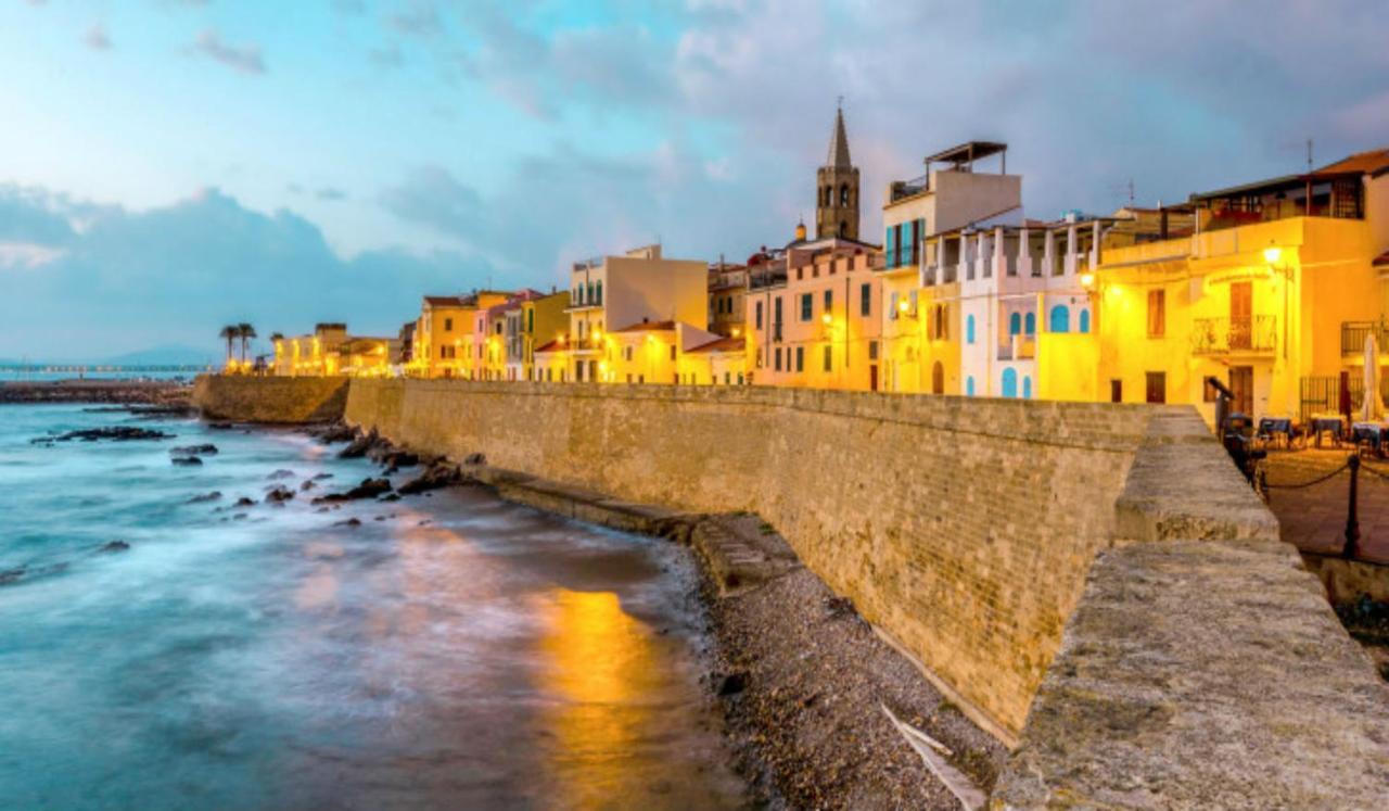Casa Di Molly Al Centro Di Alghero Ngoại thất bức ảnh