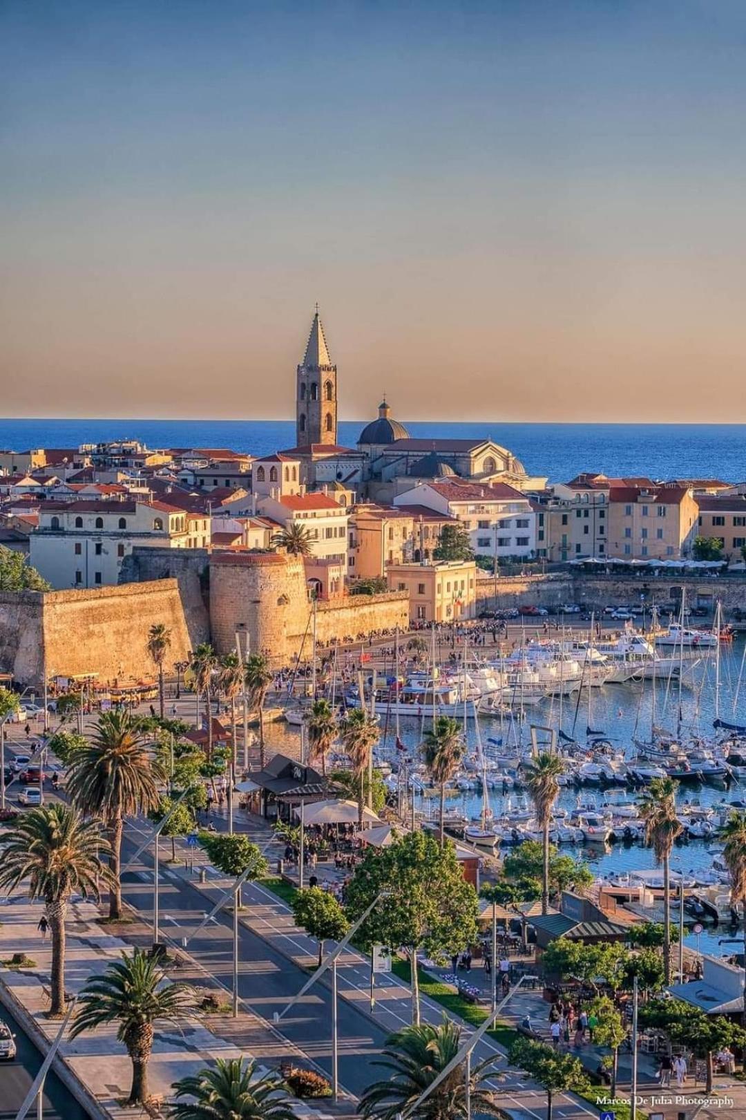 Casa Di Molly Al Centro Di Alghero Ngoại thất bức ảnh